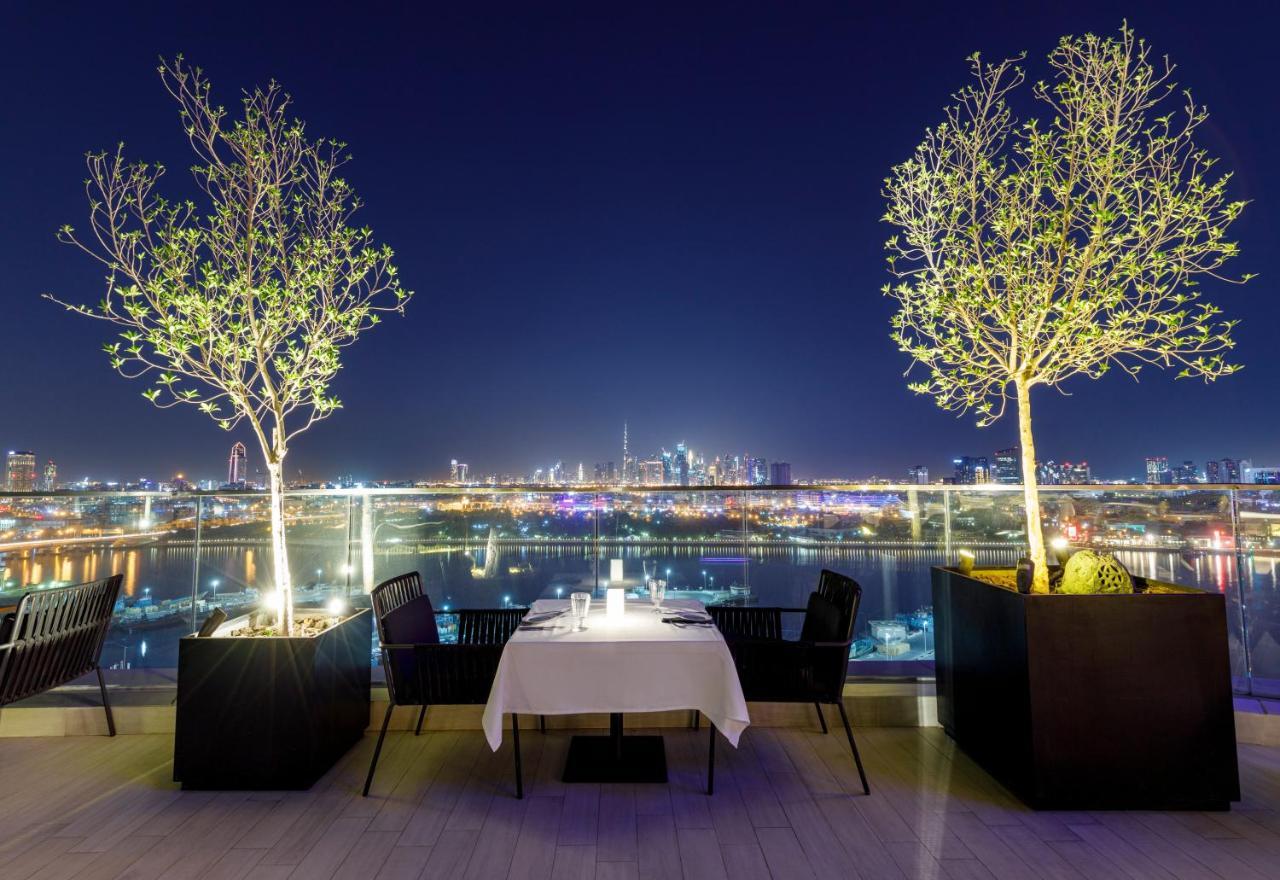 Al Bandar Rotana - Dubai Creek Hotel Exterior foto View from the rooftop bar