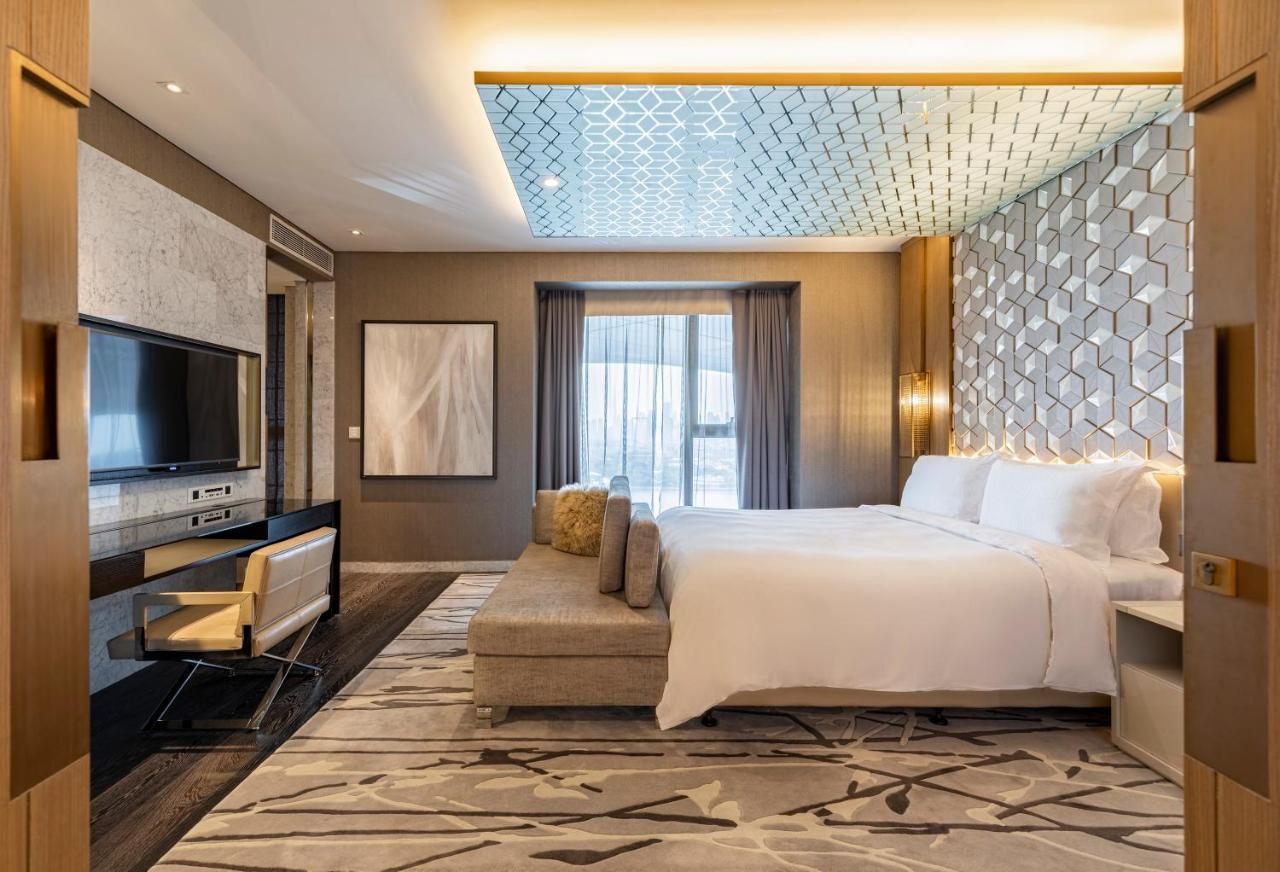 Al Bandar Rotana - Dubai Creek Hotel Exterior foto A bedroom at the hotel